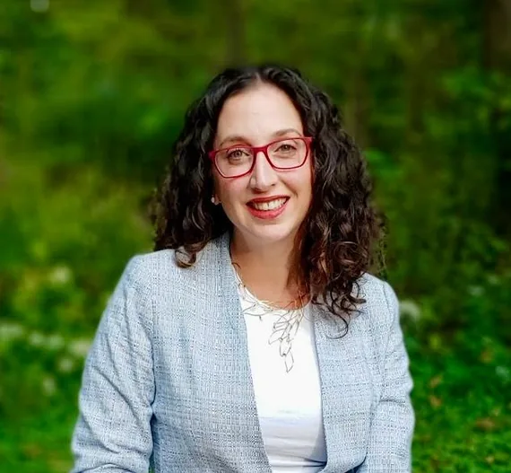 Gayle Kuhr, Licensed Professional Clinical Counselor